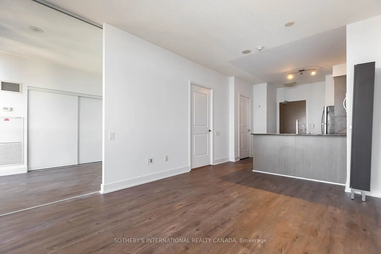 Additional image 3 of 23 Sheppard Avenue 2612