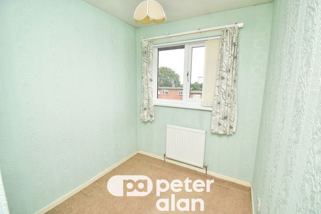 Additional image 8 of 3 bed semi-detached house to rentHeather Road, Newport NP19