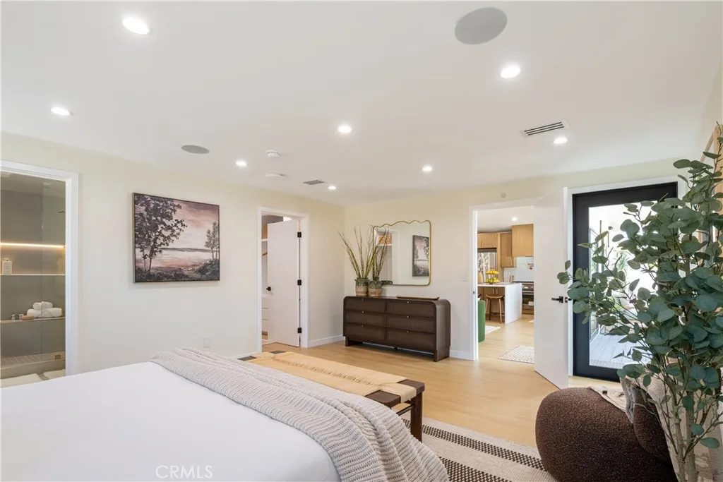Additional image 53 of 17469 Bullock Street, Encino, CA 91316