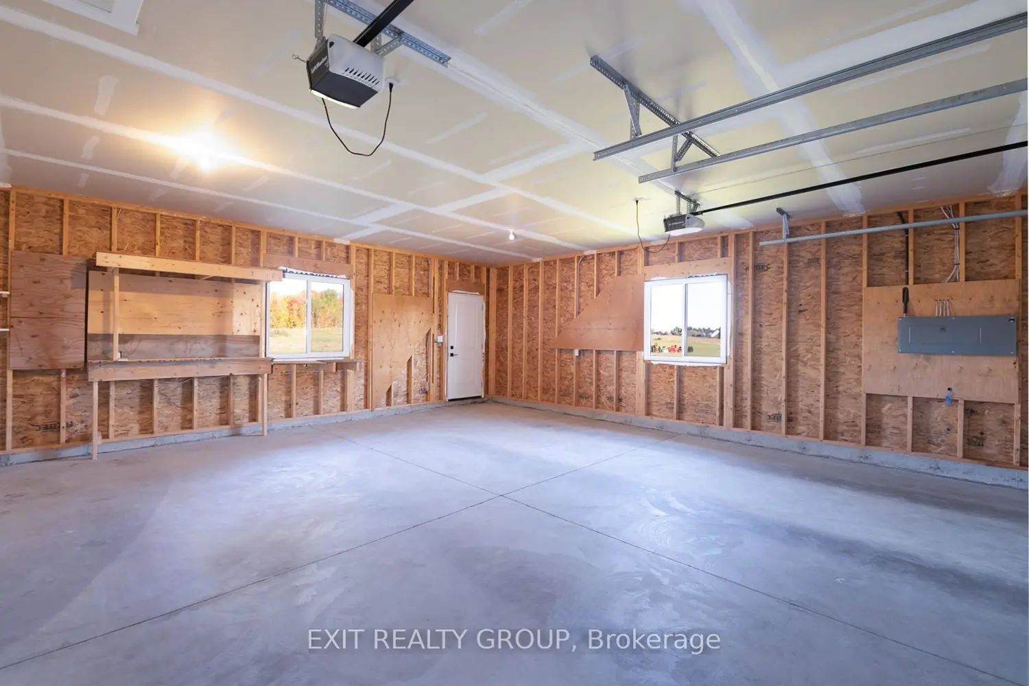 Additional image 18 of 16532 Highway 2