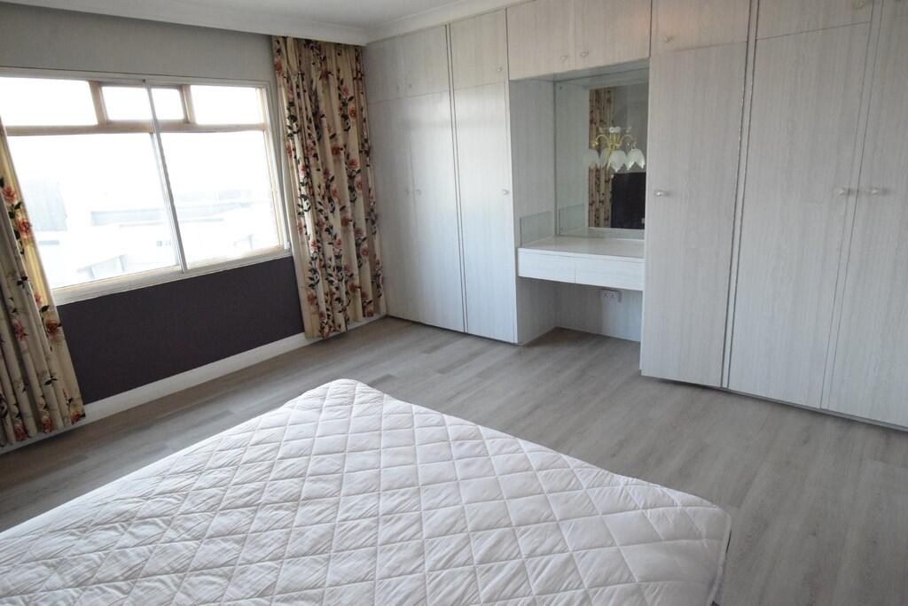 Additional image 7 of Buckingham Mansions, Bath Road