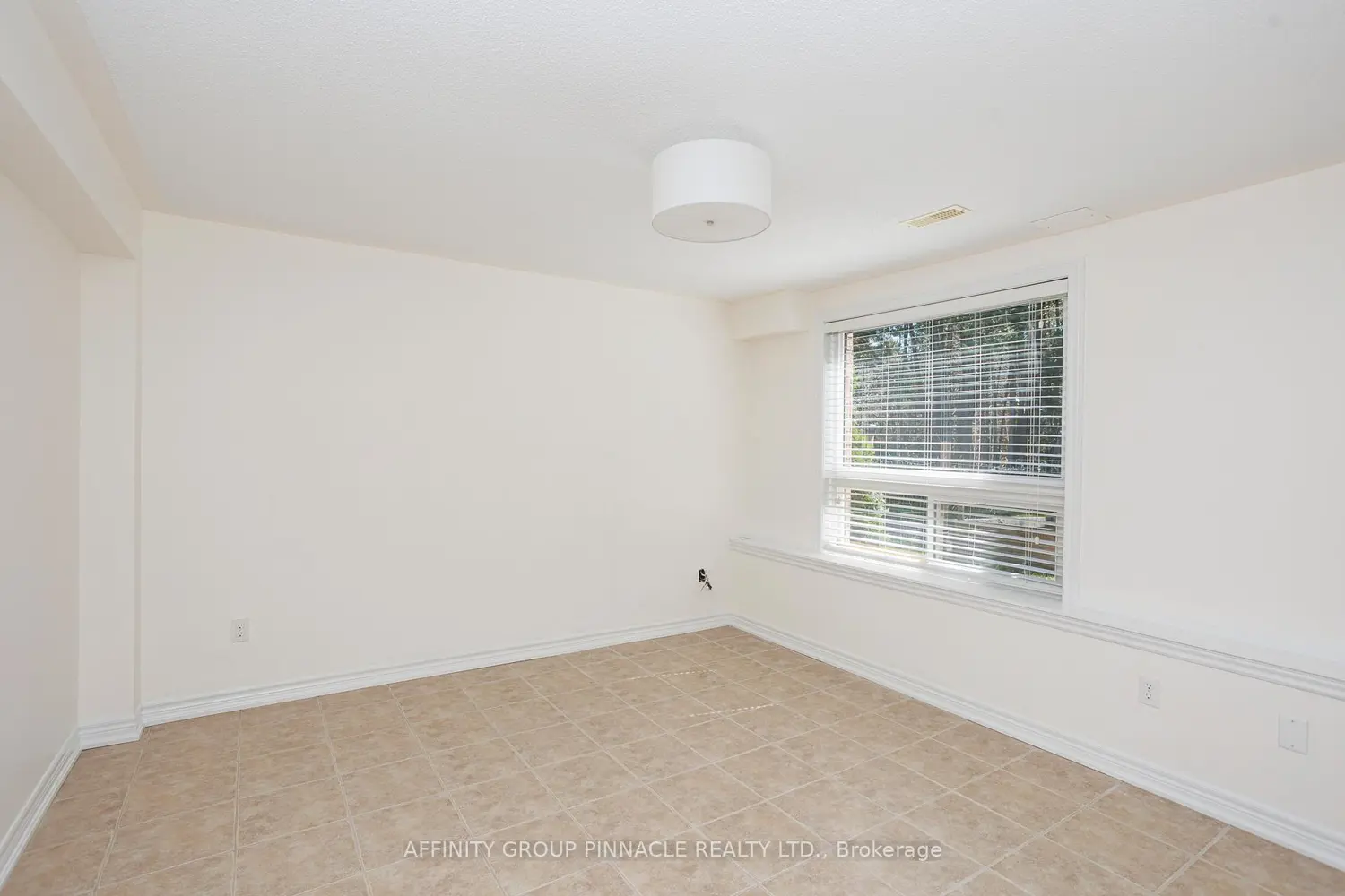 Additional image 18 of 103 Cook Street