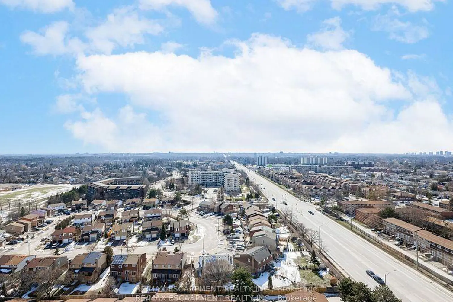 Additional image 19 of 880 Dundas Street Uph7