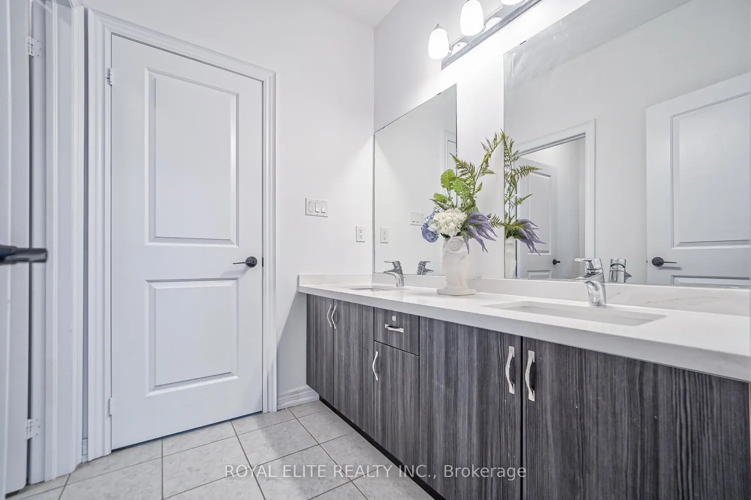 Additional image 10 of 40 Conklin Crescent