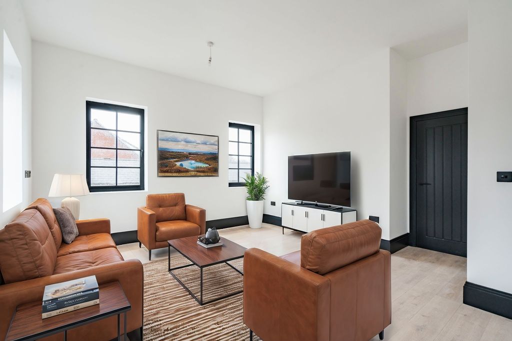 Additional image 3 of 3 bed flat to rentEsdelle Street, Norwich NR3