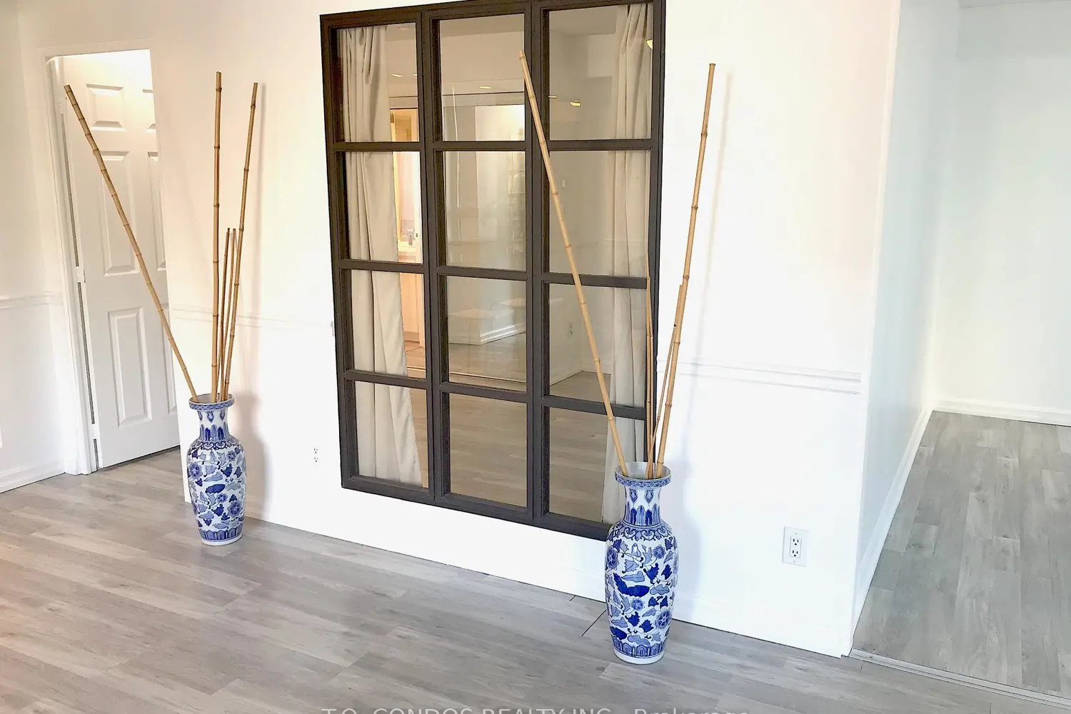 Additional image 9 of 633 Bay Street 511