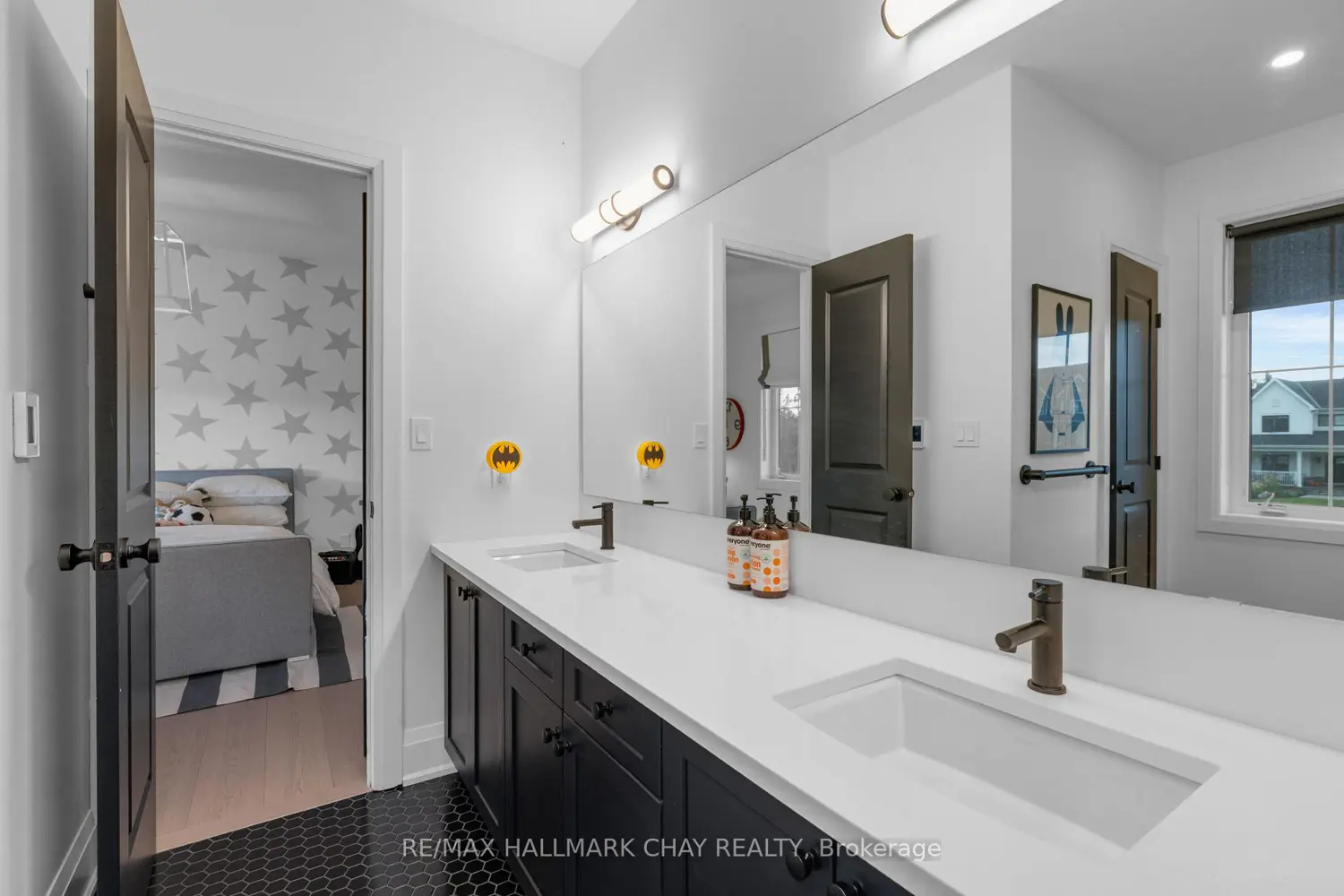 Additional image 14 of 72 Georgian Grande Drive