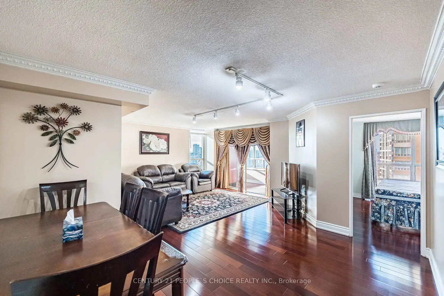 Additional image 10 of 195 Wynford Drive 1602