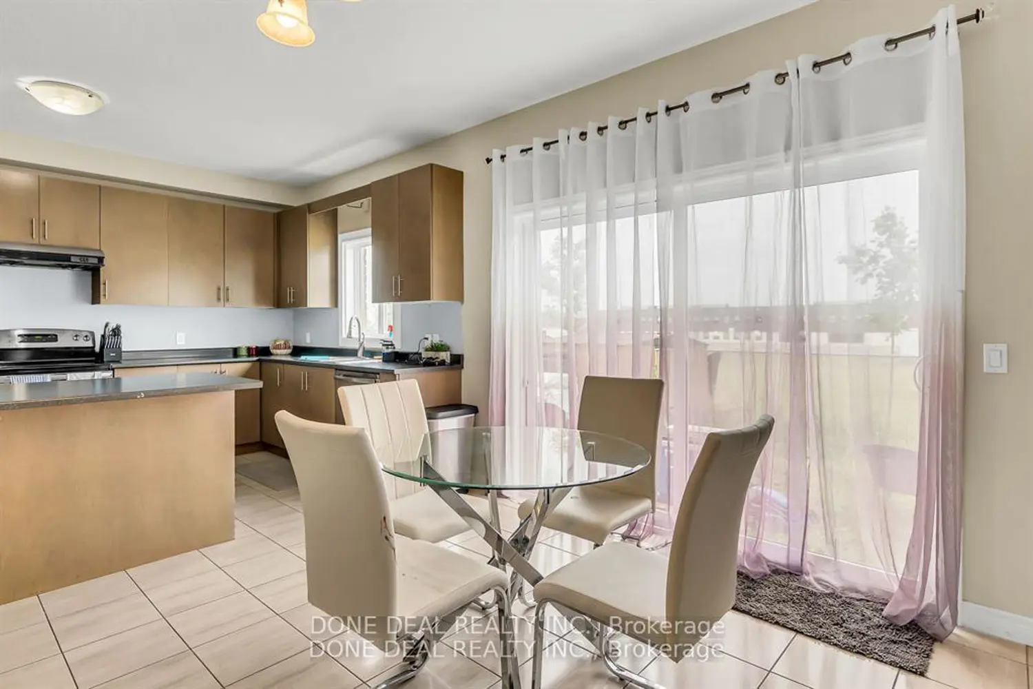 Additional image 6 of 109 Showcase Drive