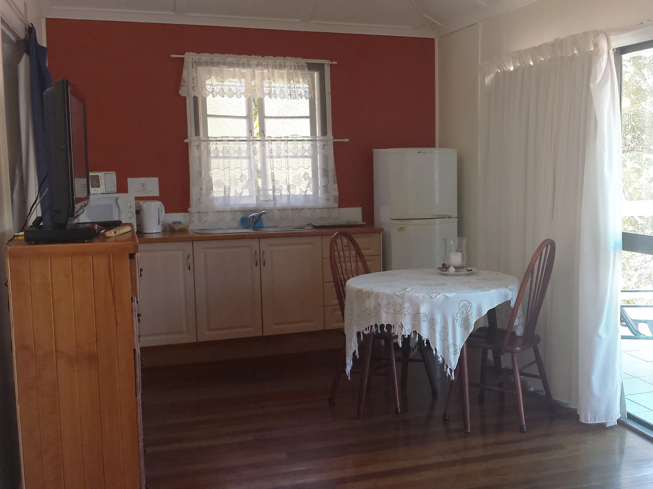 Additional image 5 of 27 Marine Parade, Arcadia QLD 4819