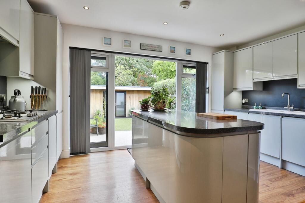 Additional image 7 of Howeth Road, Bournemouth, Dorset, BH10