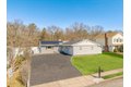 242 Singingwood Dr, Holbrook, NY, 11741