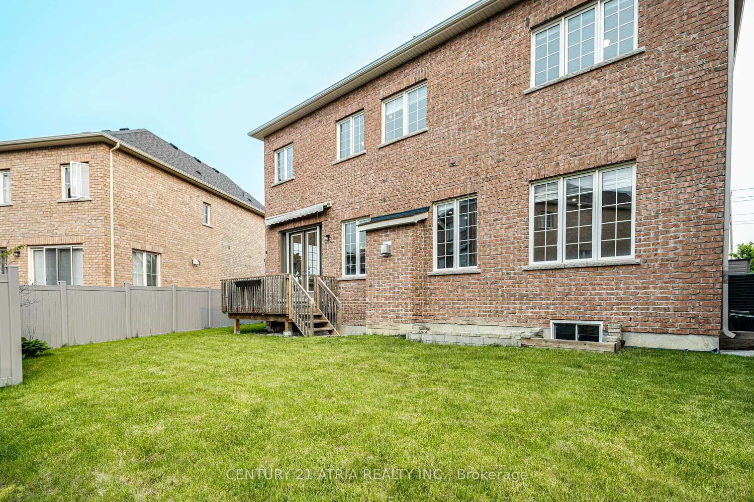 Additional image 18 of 19 Match Point Court