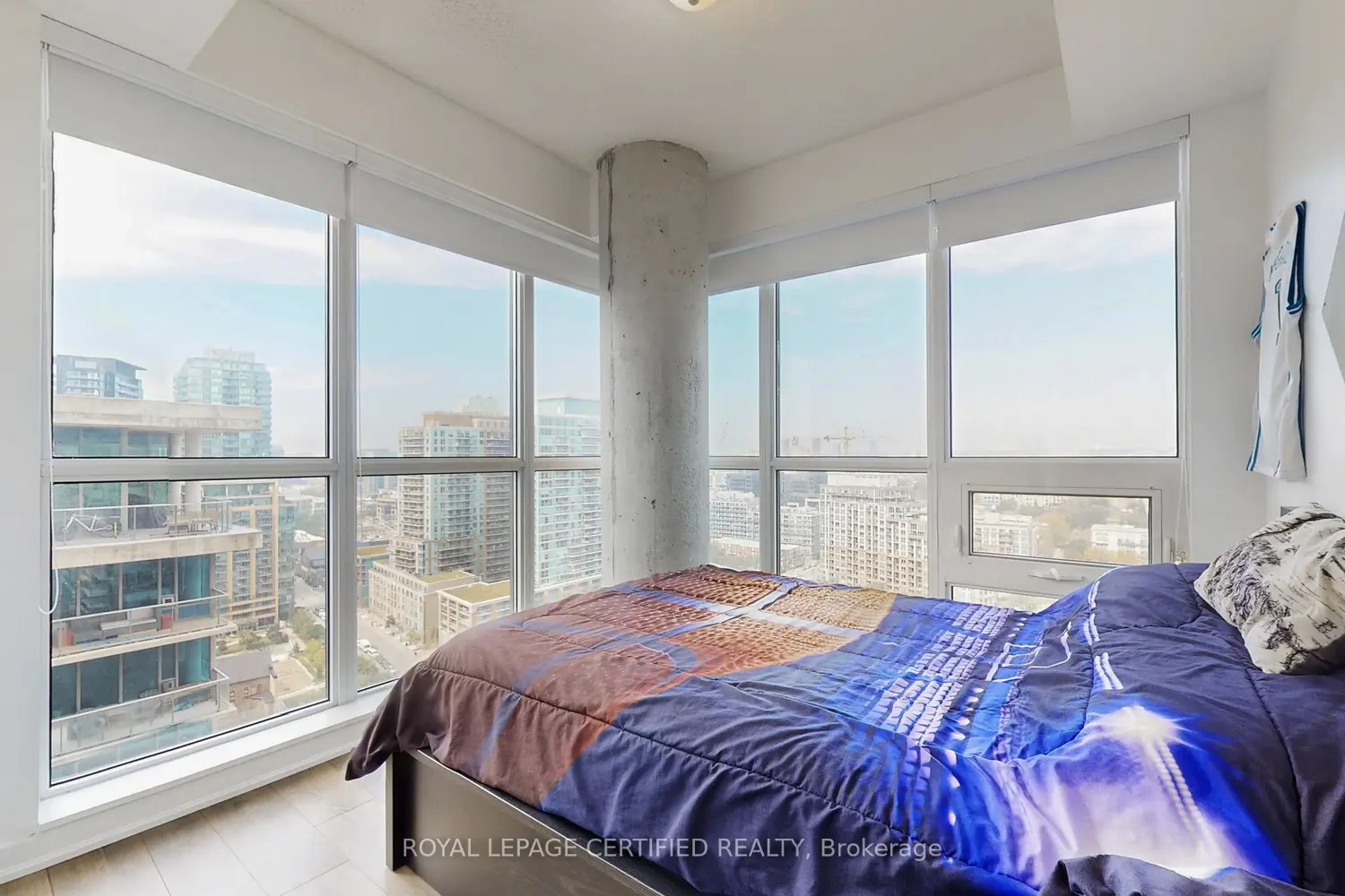 Additional image 13 of 51 East Liberty Street 2003