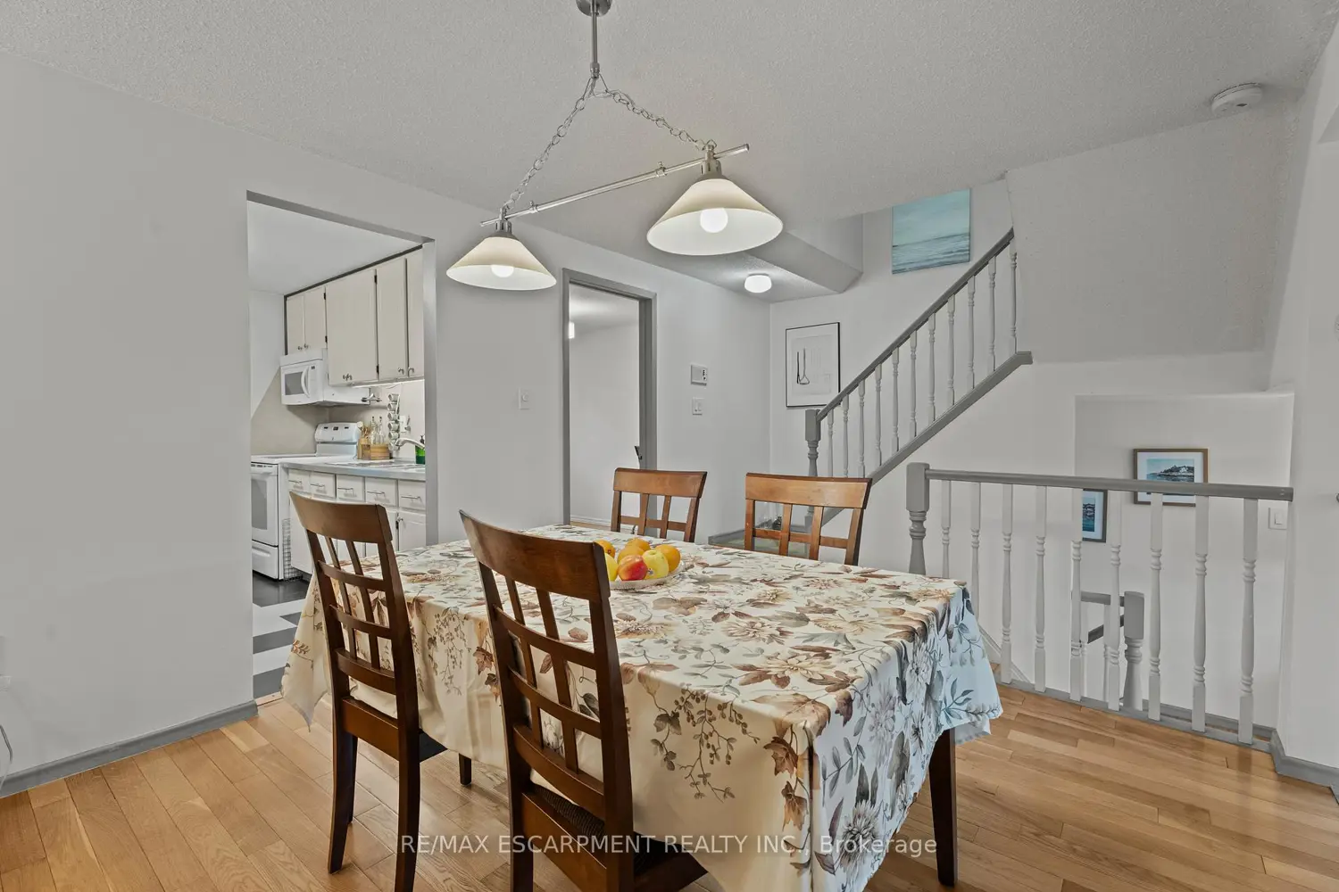 Additional image 6 of 1967 Main Street 7