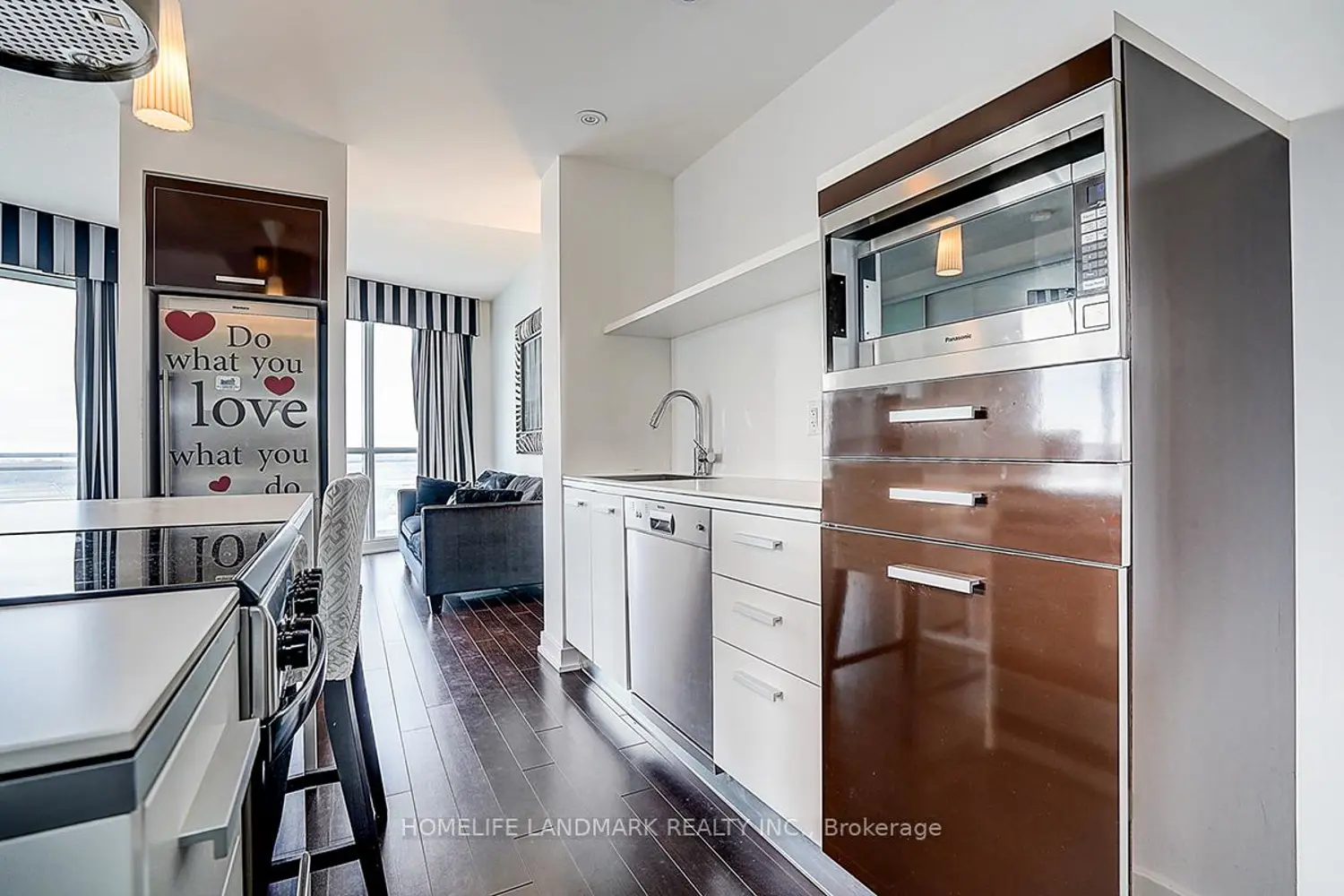 Additional image 4 of 38 Dan Leckie Way 1912