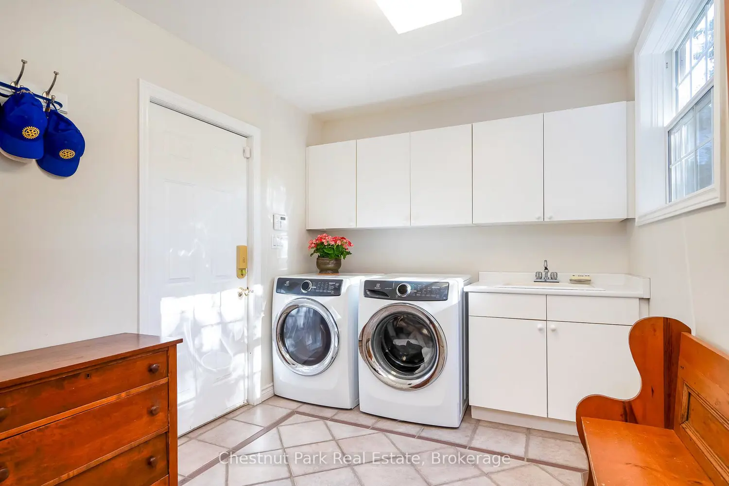 Additional image 11 of 108 Grand Cypress Lane