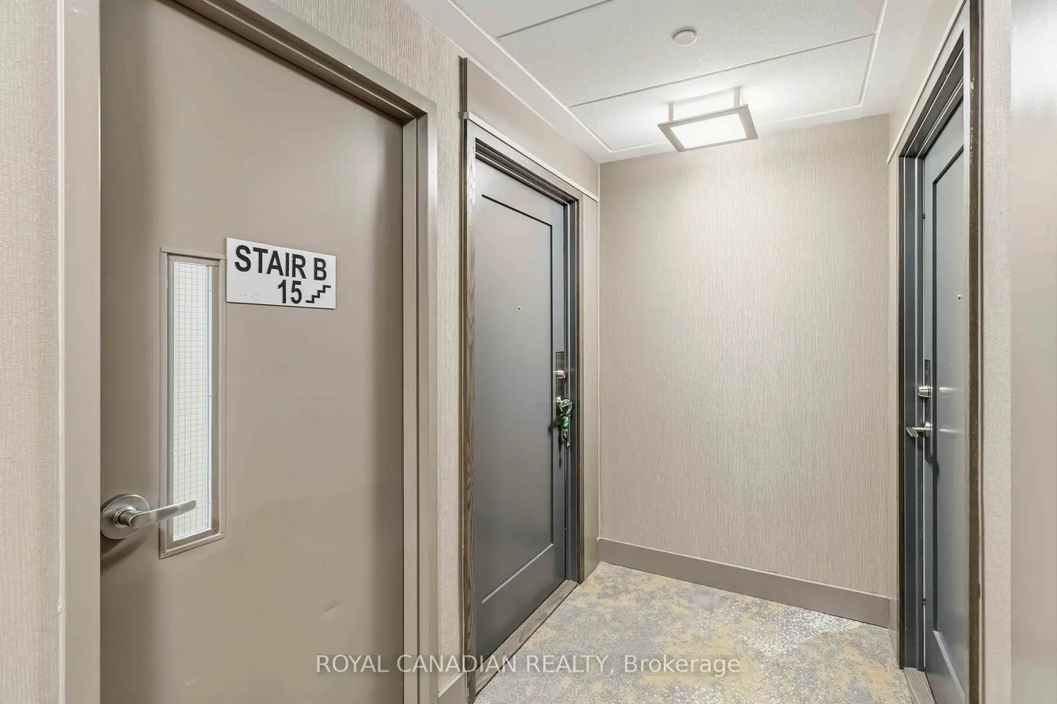 Additional image 2 of 65 Watergarden Drive 1501