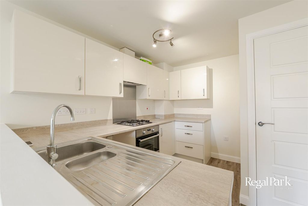 Additional image 3 of 4 bed semi-detached house to rentAqua Drive, Hampton Water, Peterborough PE7