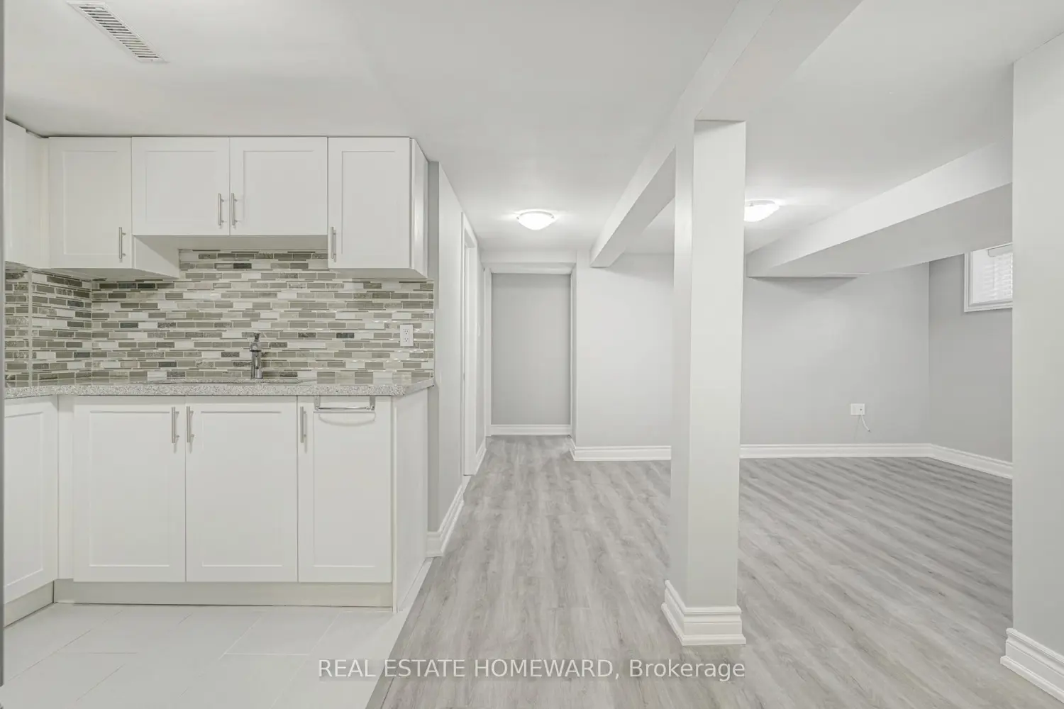 Additional image 11 of 4 Moorecroft Crescent