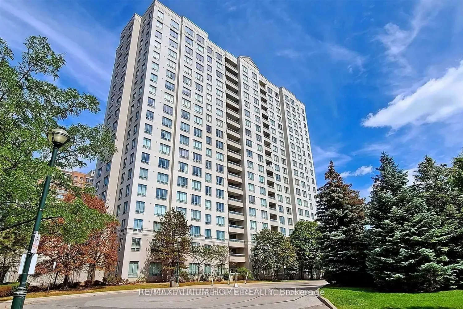 5039 Finch Avenue 109