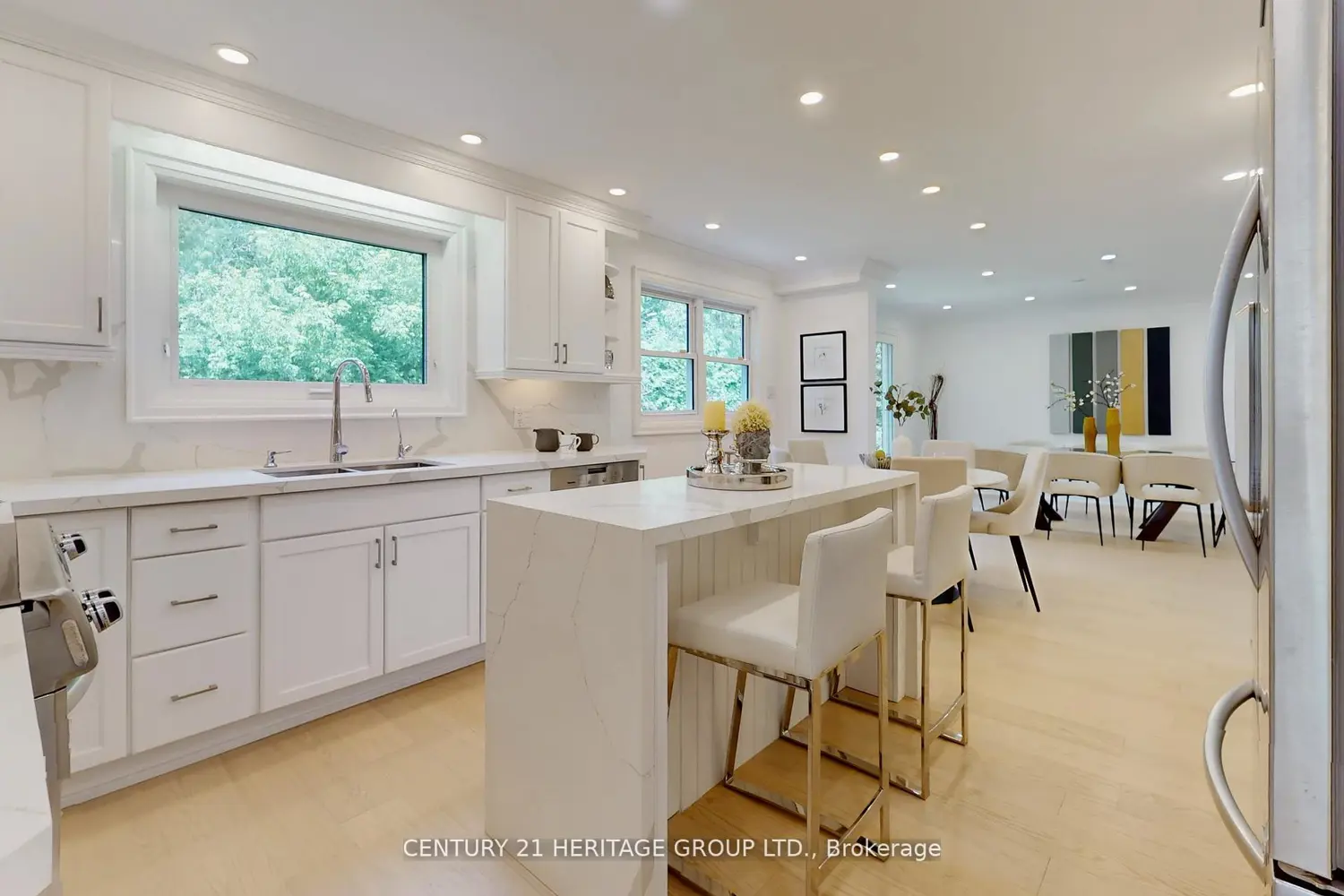 Additional image 4 of 10 Cherry Blossom Lane