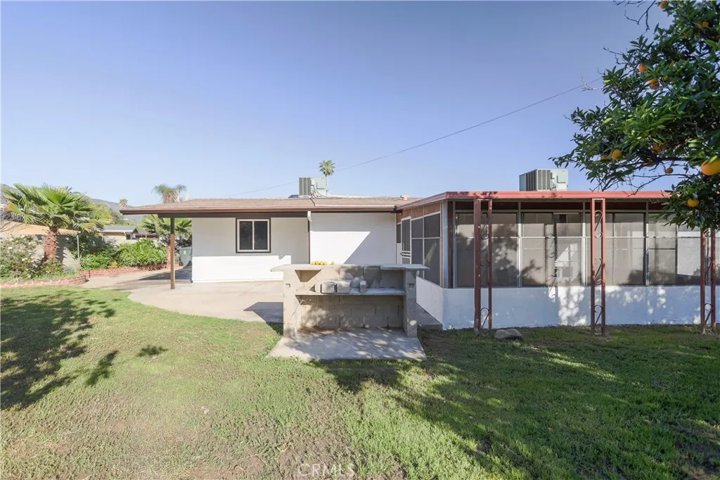 Additional image 47 of 1049 N Macneil St, San Fernando, CA 91340