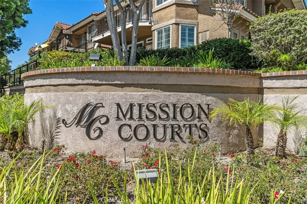 23 Via Honrado, Rancho Santa Margarita, CA 92688