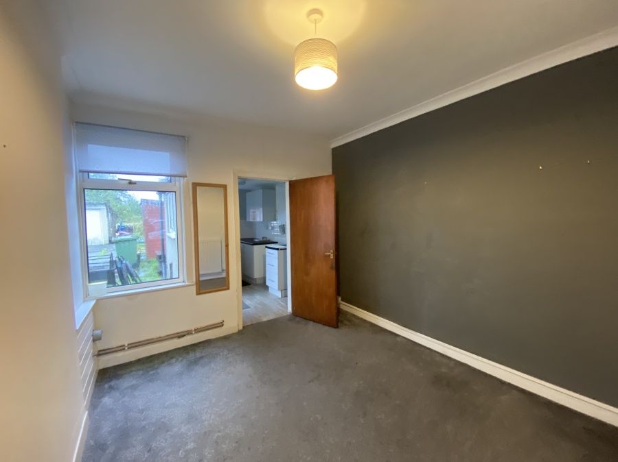Additional image 3 of 3 bed semi-detached house to rentOxford Street, Scunthorpe DN16