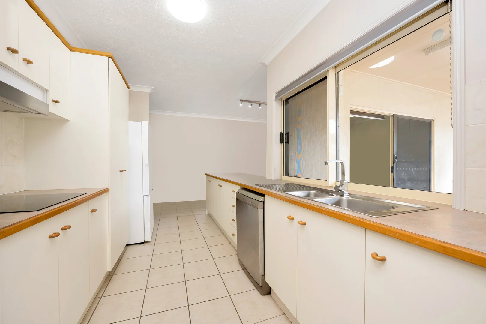 Additional image 8 of 383 Dalrymple Road, Mount Louisa QLD 4814