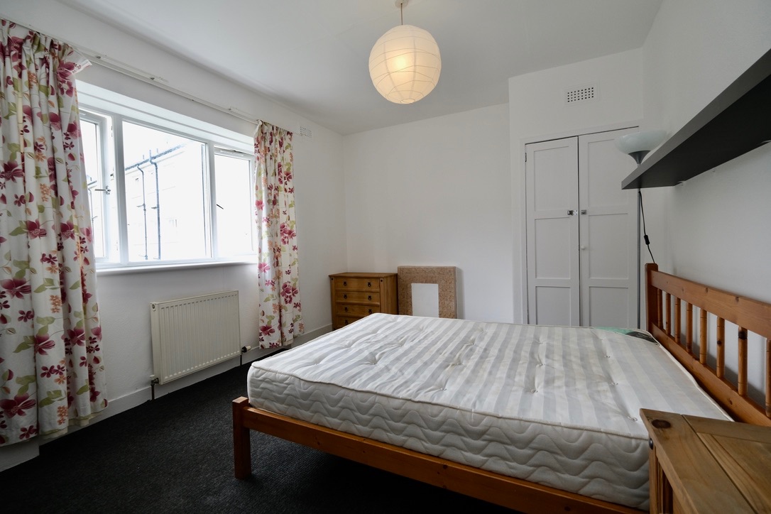 Additional image 7 of 3 Bed Flat, Thornwood, G11, N1 7GU