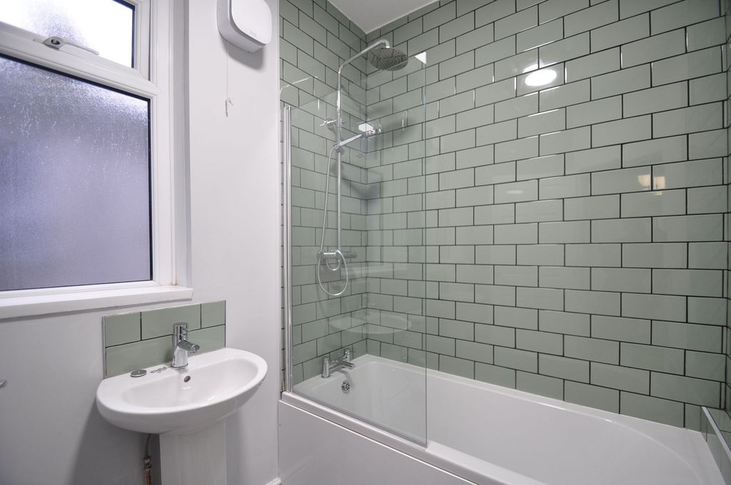 Additional image 4 of 3 bed terraced house to rentMalpas Road, Newport NP20