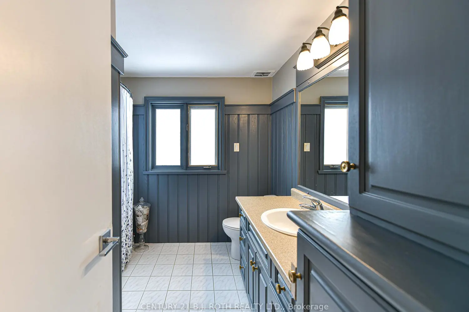 Additional image 7 of 201 Point Street