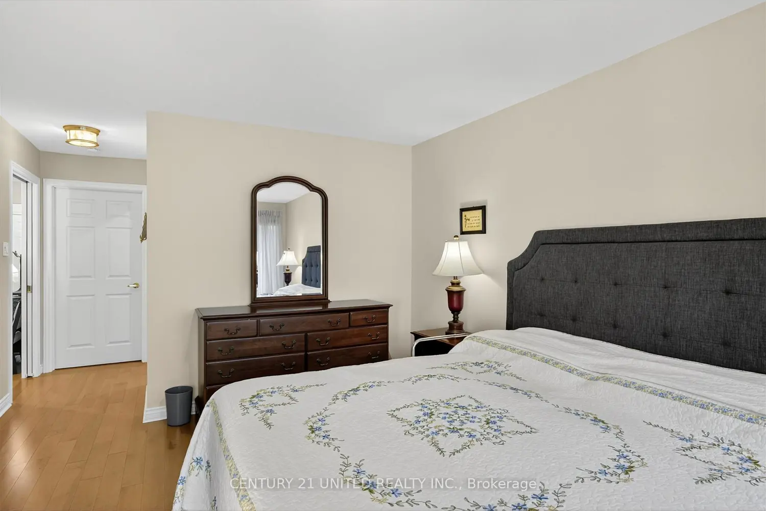 Additional image 8 of 1121 Armour Road 22