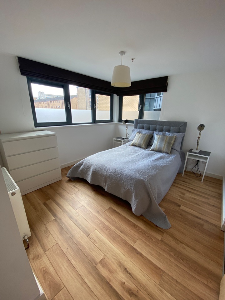 Room in a Shared Flat, Kent Road, G3, N1 7GU