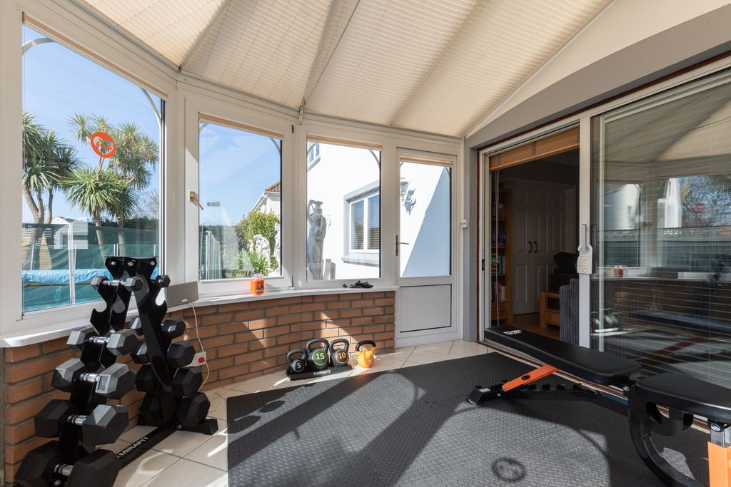 Additional image 11 of 4 bed detached house to rent4 Clos De La Bliase, St. Helier, Jersey JE2