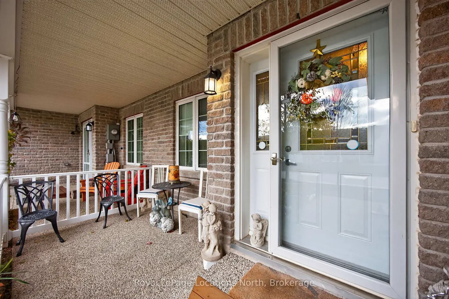 19 Chestnut Lane photo 4