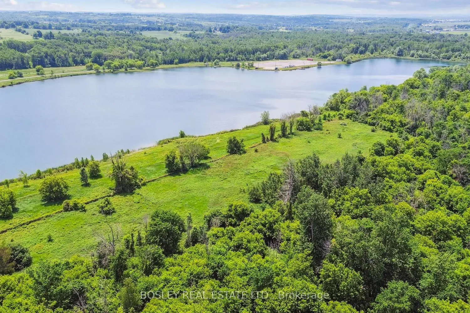 Additional image 11 of 18156 Dufferin Street