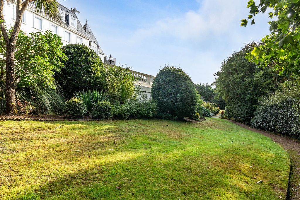 Additional image 27 of 3 bed flat to rentLe Mont Gras D'eau, St Brelade JE3