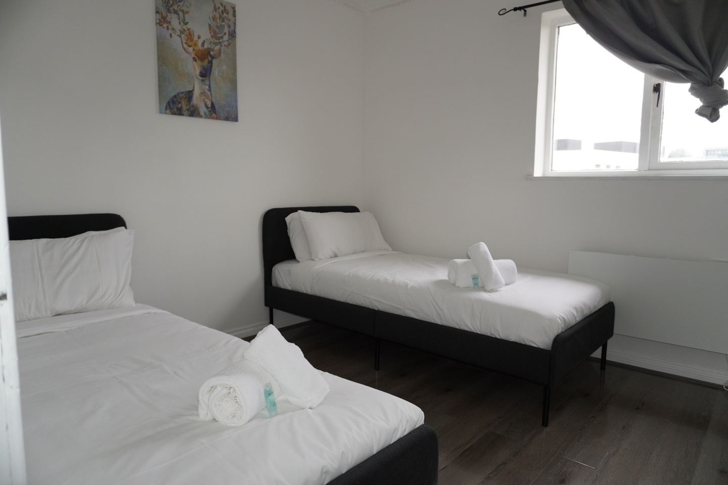 Additional image 9 of 3 Bed Flat, Riverview Place, G5, N1 7GU