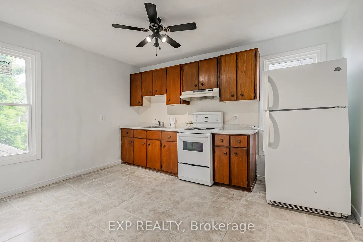 Additional image 12 of 4865 Armoury Street