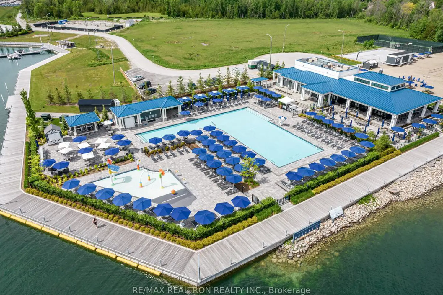 Additional image 15 of 415 Sea Ray Avenue G13