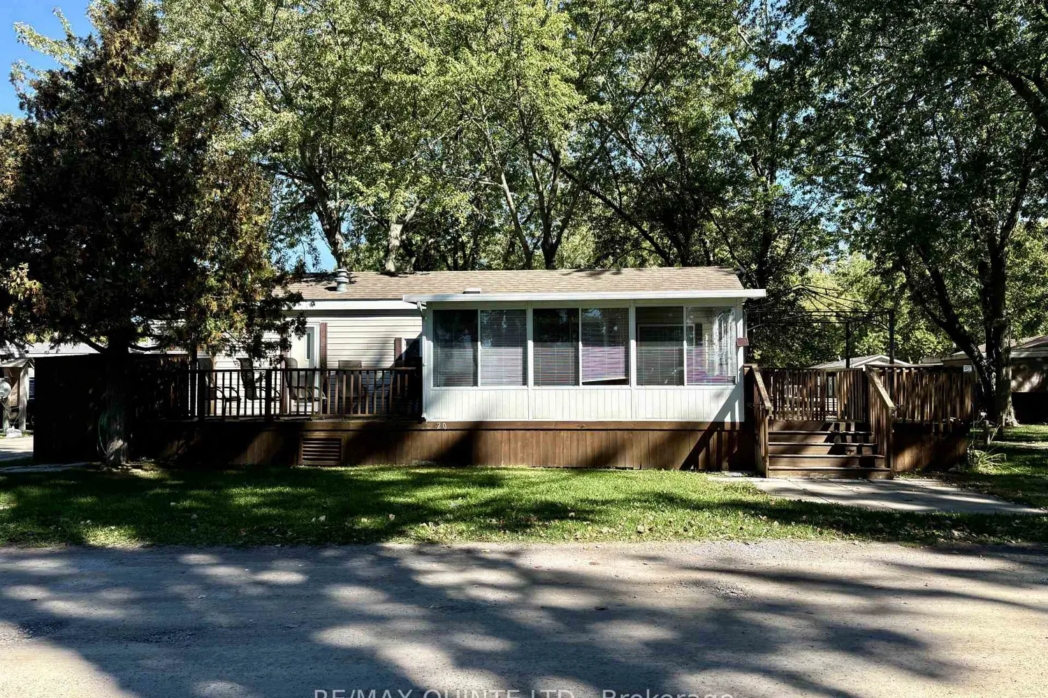 486 County Rd 18 Road 20 Cherry Beach Lane photo 2
