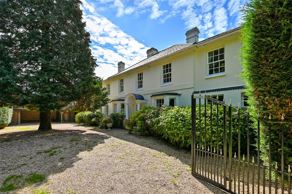 Additional image 17 of 5 bed detached house to rentHighmoor Cross, Henley-On-Thames, Oxfordshire RG9