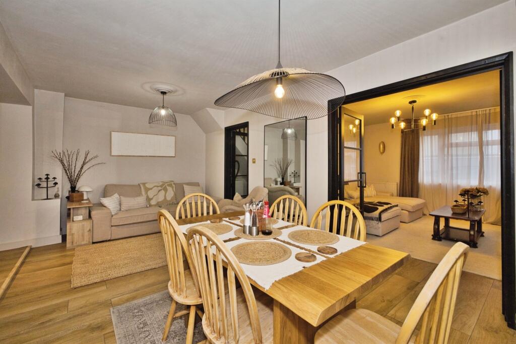 Additional image 8 of Mullins Close, Wells