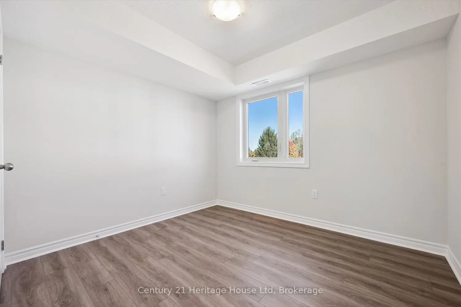 Additional image 14 of 465 Garafraxa Street 5