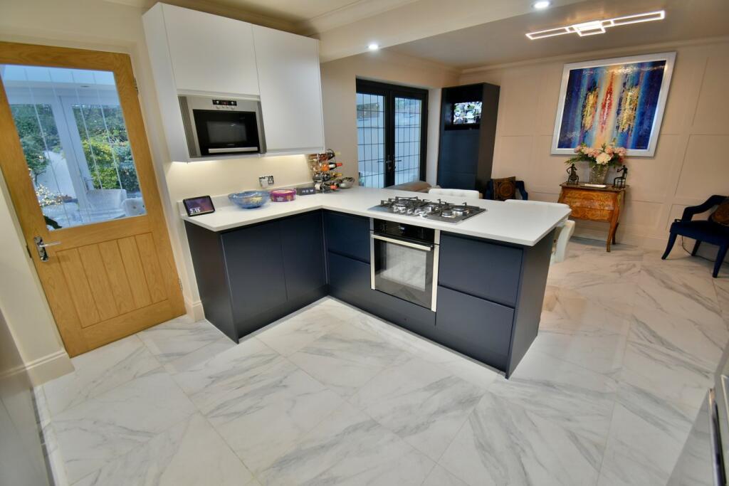 Additional image 8 of Cedar Avenue, Bournemouth, BH10