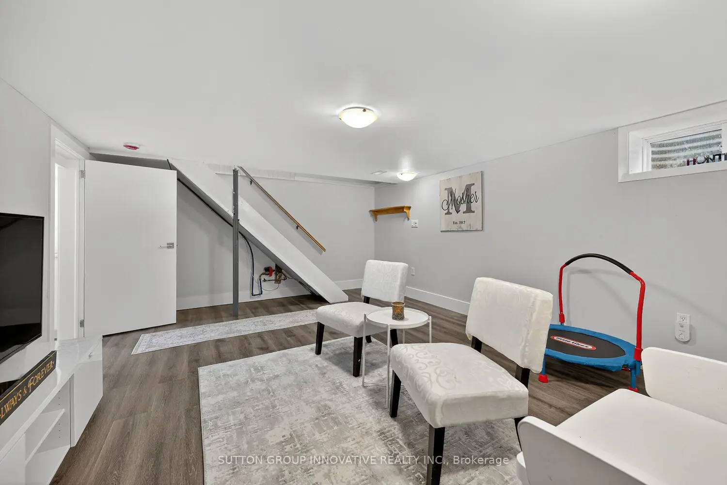 Additional image 16 of 1091 Upper Wellington Street