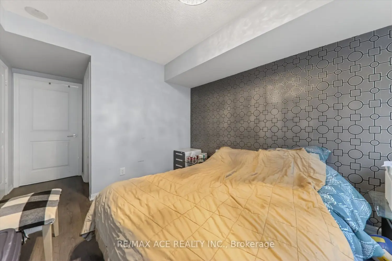 Additional image 7 of 35 Bastion Street 706