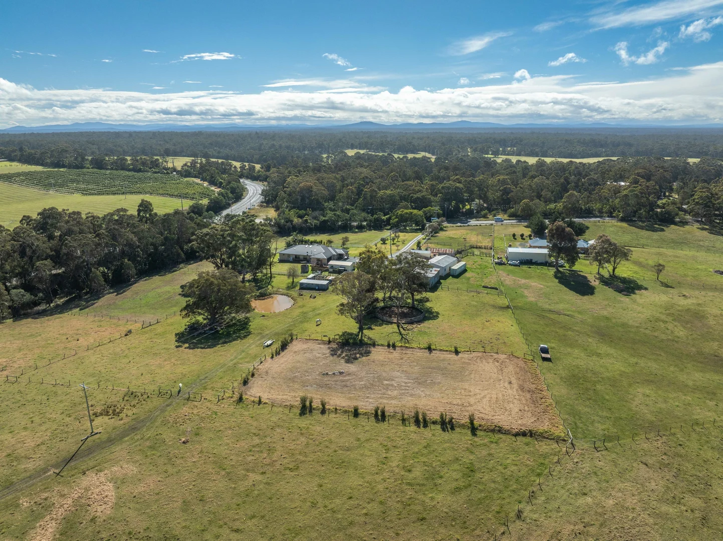 Additional image 34 of 14 Lake Tyers Beach Rd, Lakes Entrance VIC 3909